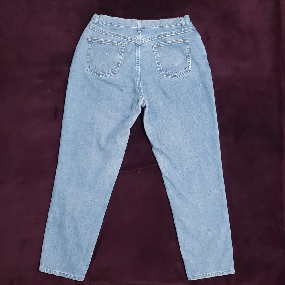 RARE!! Vintage Plus Size Chic High Waist Faded Light Wash Curvy "Mom" Jeans - Picture 2 of 11